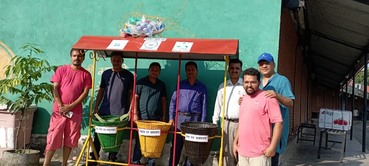 Sorting bins and plastic-awareness sculptures for the Bharatpur Sabji Mandi
